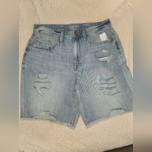 Maurices women's Bermuda destructed shorts